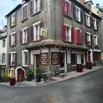 Au Coeur Des Volcans D Auvergne 公寓 *