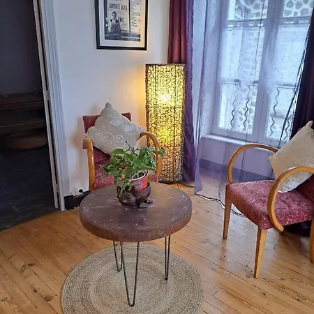 Au Coeur Des Volcans D Auvergne Murat (Cantal)