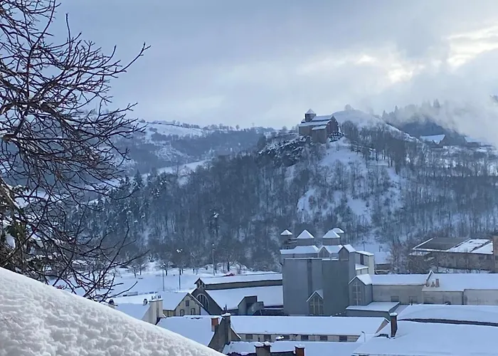 Appartement Au Cœur Des Volcans D Auvergne Murat (Cantal)