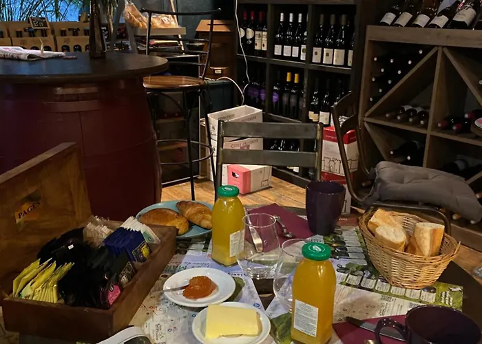 Au Cœur Des Volcans D Auvergne Murat (Cantal)