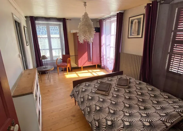 Appartement Au Cœur Des Volcans D Auvergne *